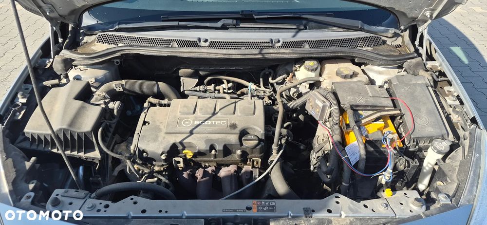 Opel Astra - 24