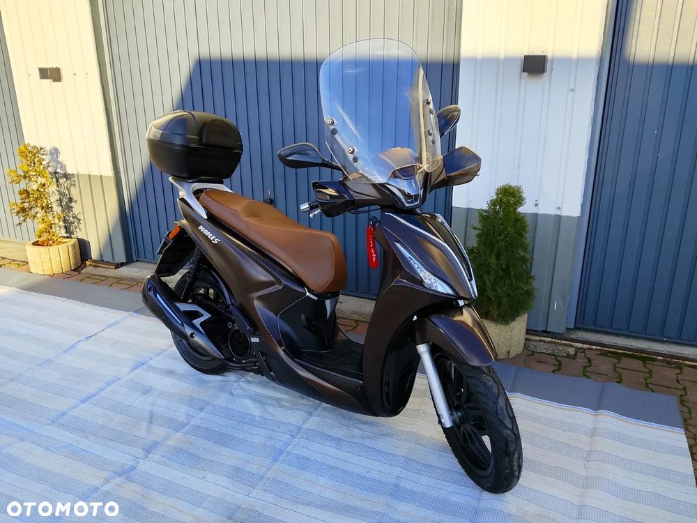 Kymco People - 1
