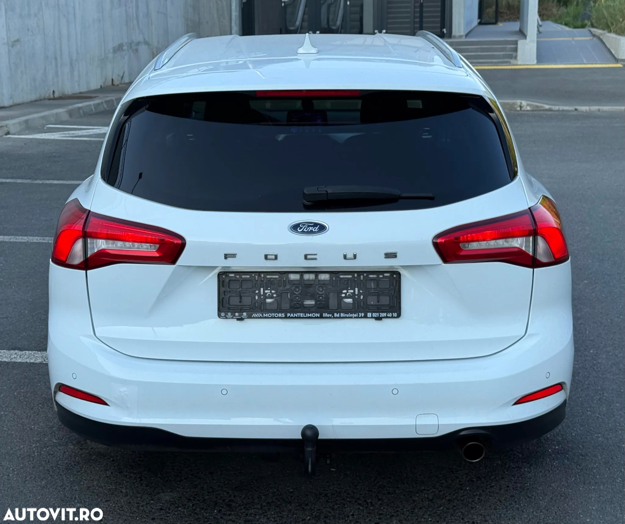 Ford Focus 1.0 EcoBoost Trend Edition - 31
