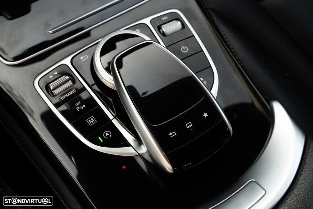 Mercedes-Benz GLC 250 - 21