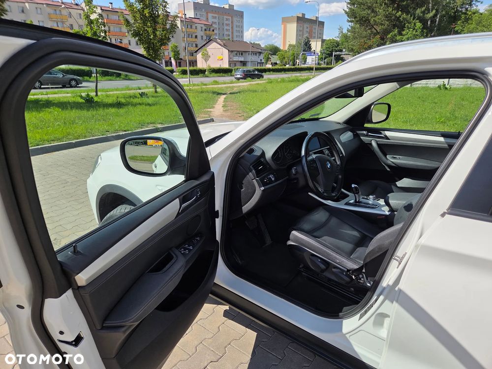 BMW X3 xDrive20d - 9
