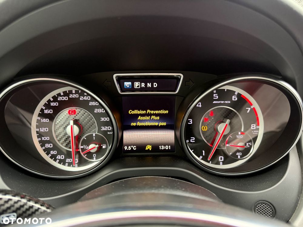 Mercedes-Benz GLA - 18