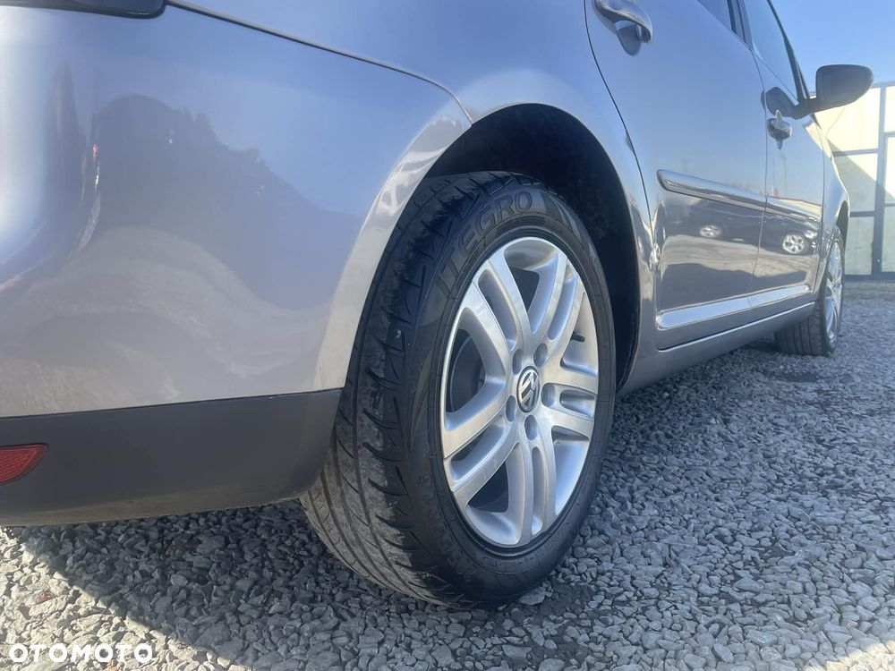 Volkswagen Touran 1.9 TDI DPF Highline - 8