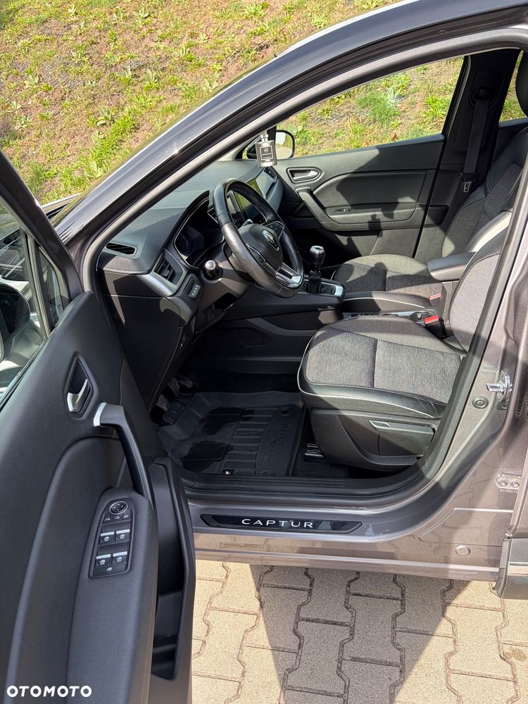 Renault Captur - 20