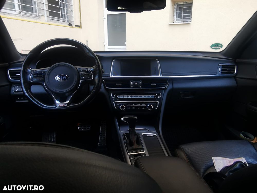 Kia Optima Sportswagon 1.7 DSL 7DCT GT Line - 4