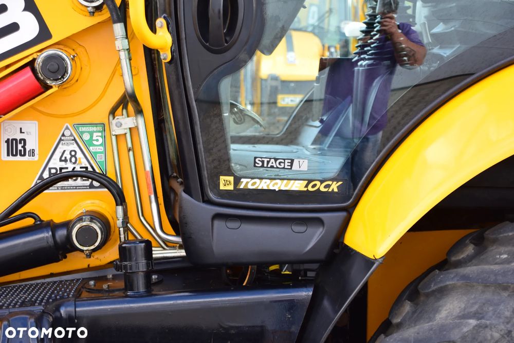JCB 3CX Sitemaster PLUS TURBO 4x4 Contractor - 8