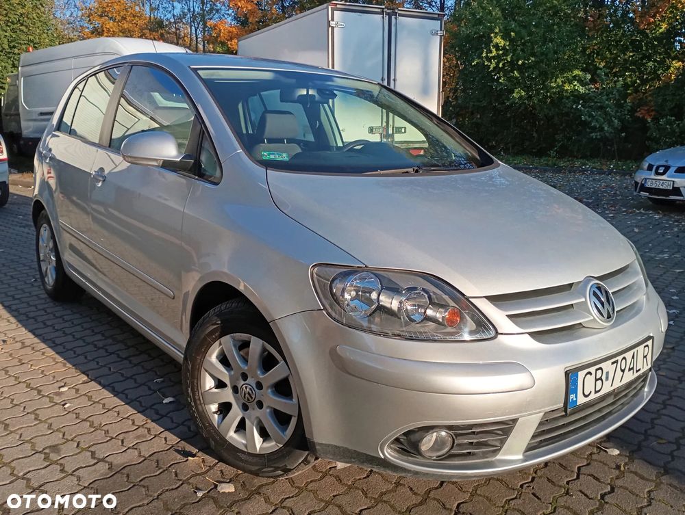 Volkswagen Golf Plus 1.9 TDI Comfortline - 27