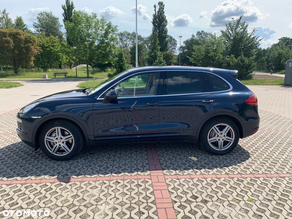 Porsche Cayenne - 5