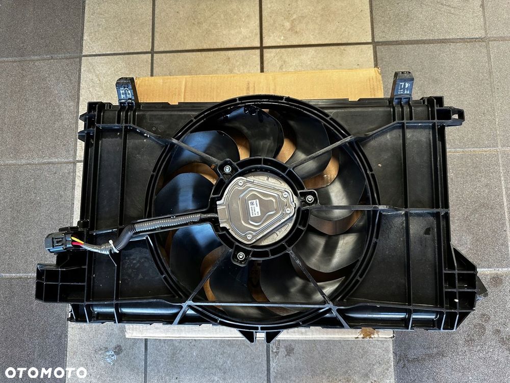 Wentylator chłodnicy TESLA MODEL S III 3 149417900-B - 1