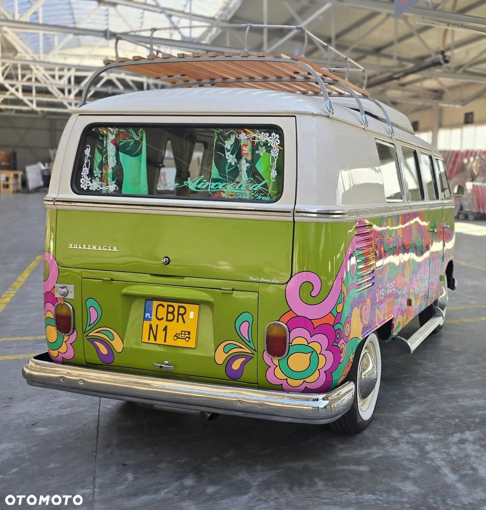 Volkswagen Transporter - 4