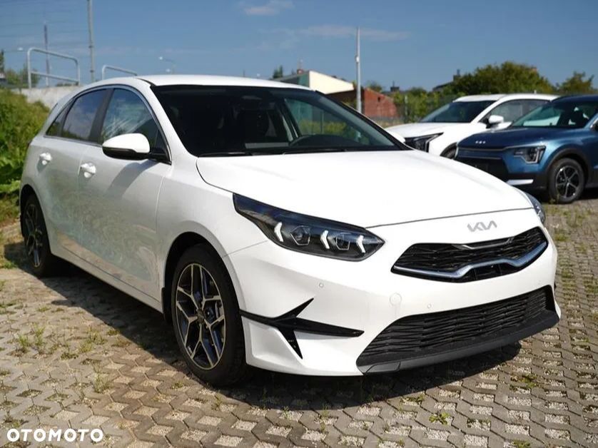 Kia Ceed 1.5 T-GDI Tribute DCT - 3