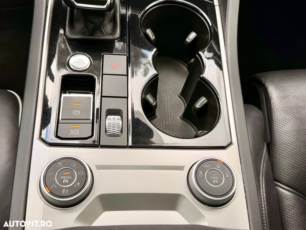 Volkswagen Touareg V6 TDI Atmosphere - 11