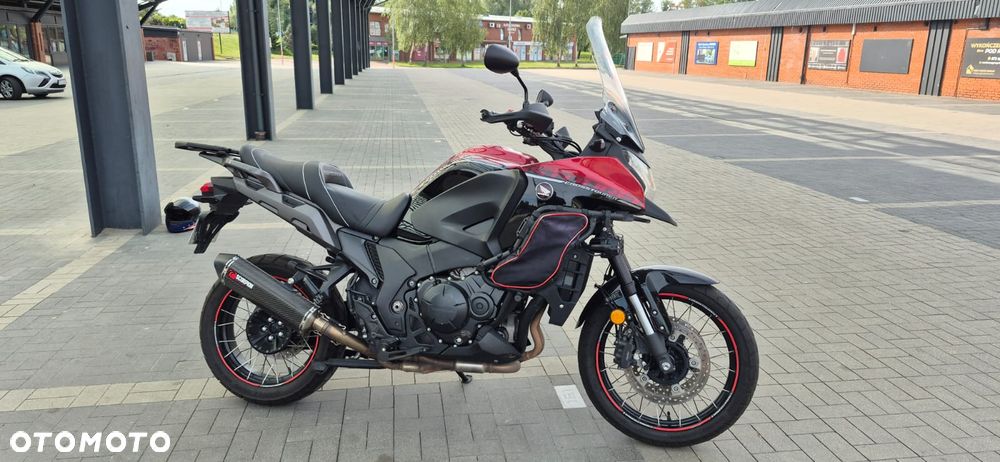 Honda VFR - 2