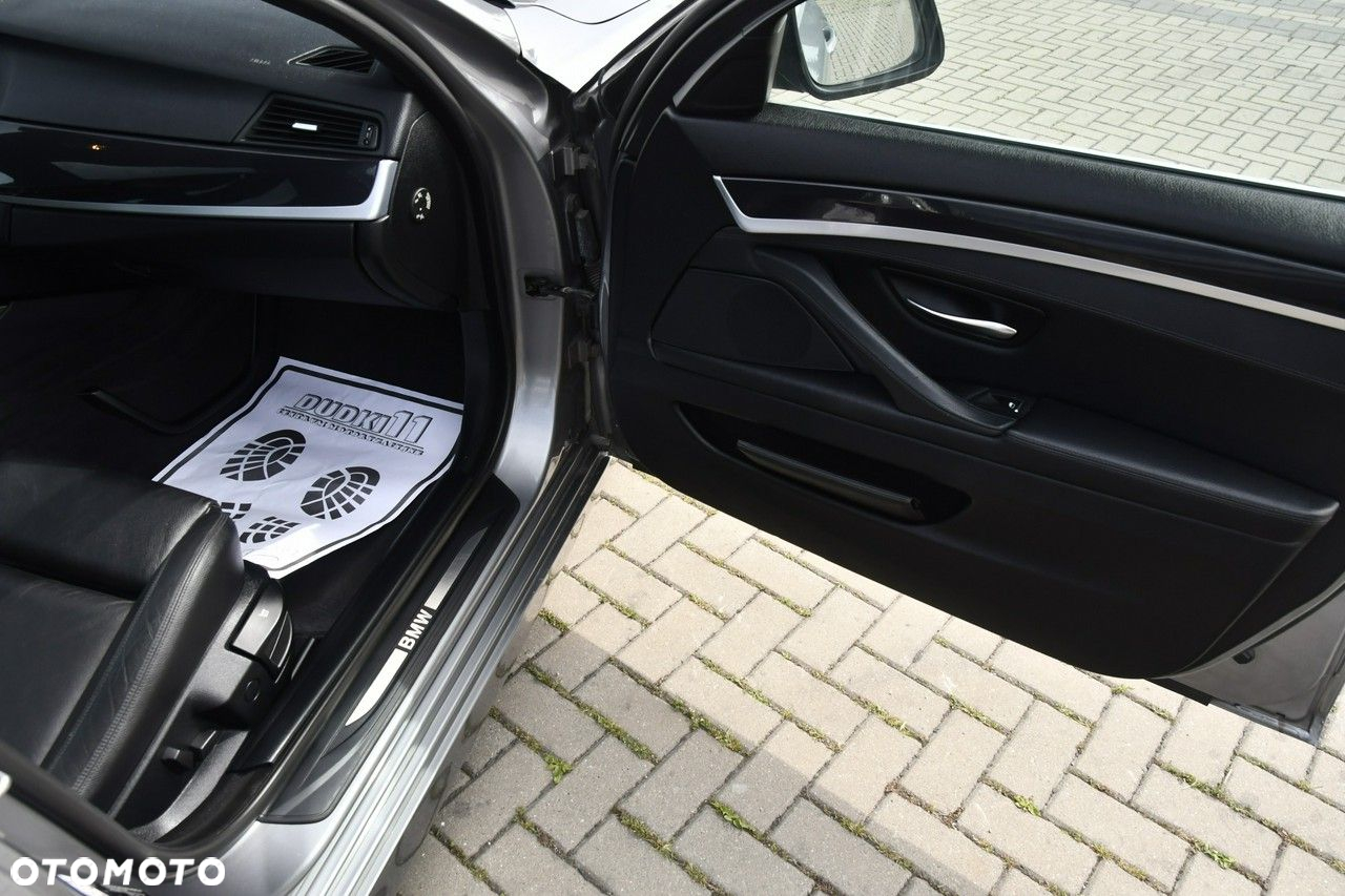 BMW Seria 5 - 24