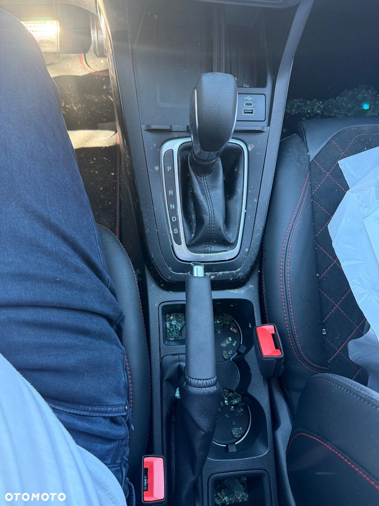 Ford Puma 1.0 EcoBoost Hybrid ST-LINE - 26