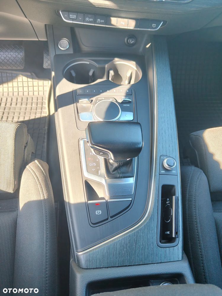 Audi A4 Avant 2.0 TDI S tronic quattro sport - 27