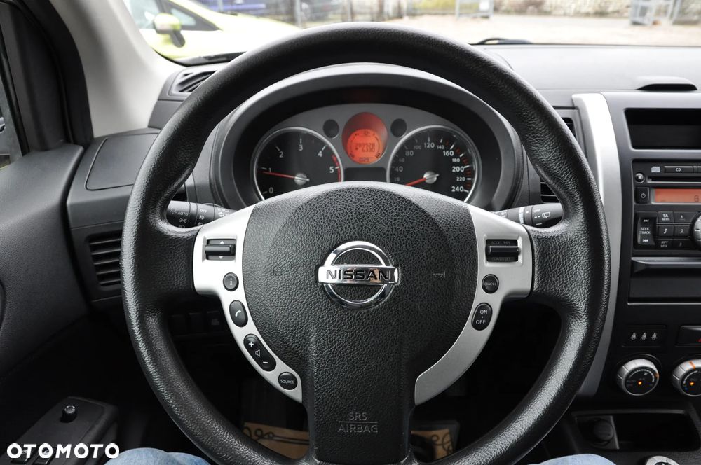 Nissan X-Trail 2.0 dCi SE - 15
