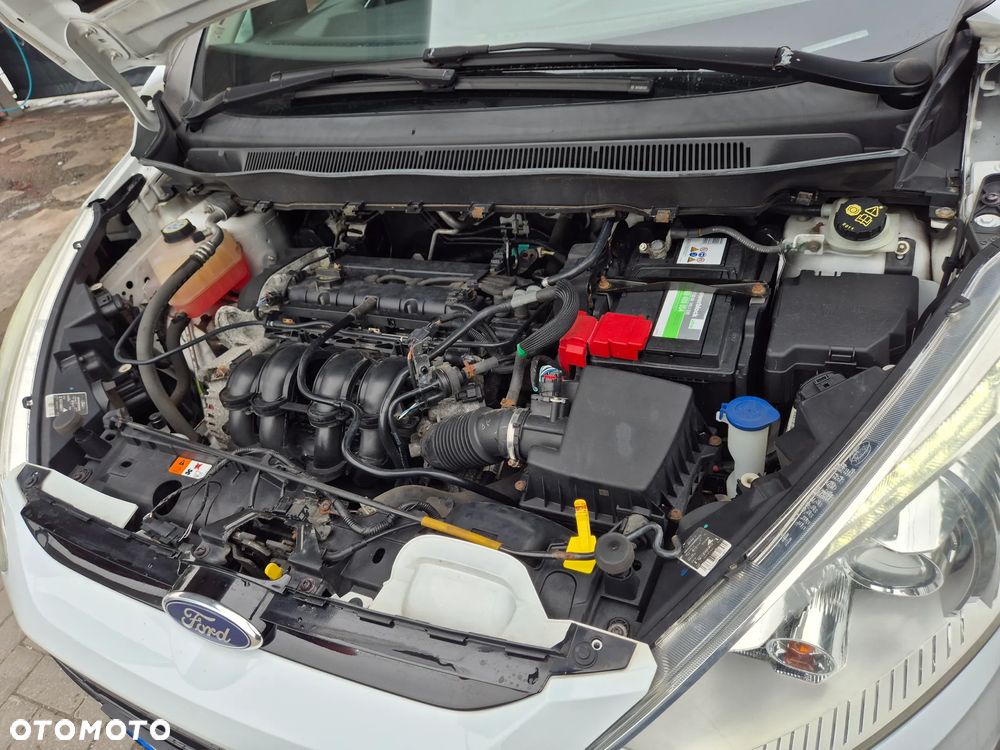 Ford B-MAX 1.6 Individual - 41