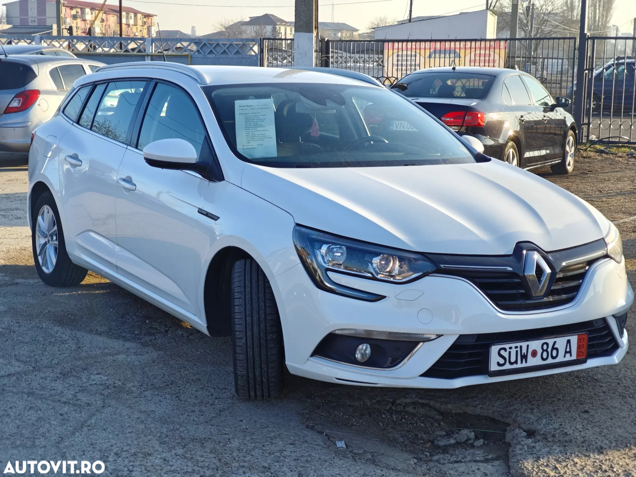 Renault Megane BLUE dCi 115 LIMITED - 4