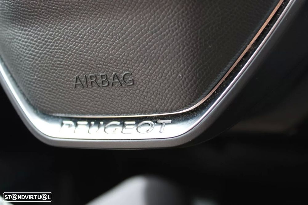 Peugeot 3008 1.5 BlueHDi Allure Pack EAT8 - 15