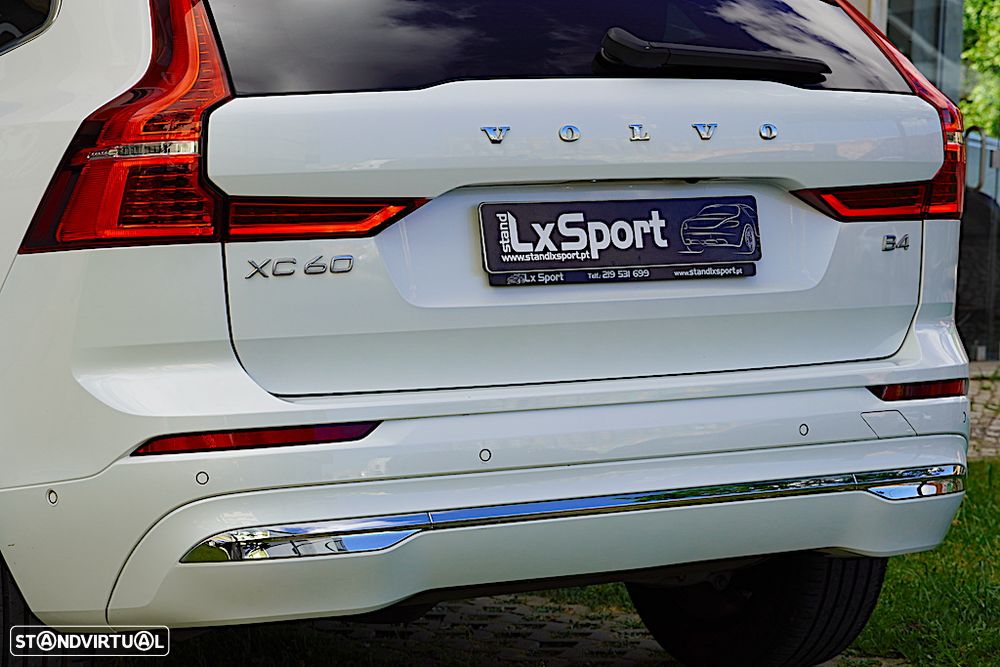 Volvo XC 60 2.0 B4 Inscription Geartronic - 14