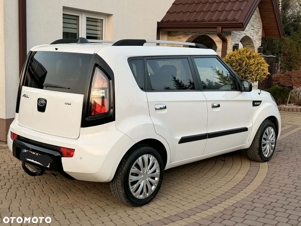 Kia Soul 1.6 CRDI M - 22