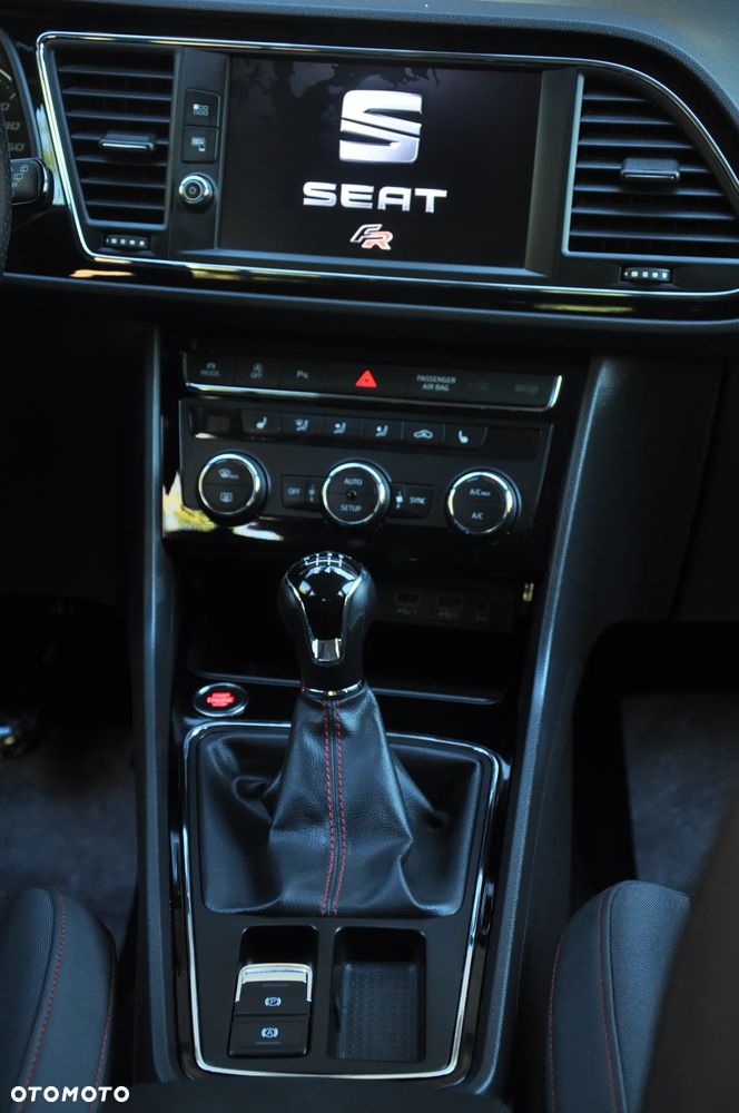 Seat Leon 1.5 EcoTSI Evo FR S&S - 23