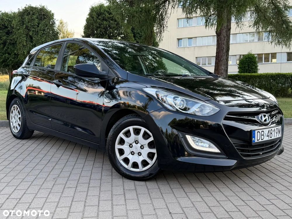 Hyundai i30 1.4 Trend - 9