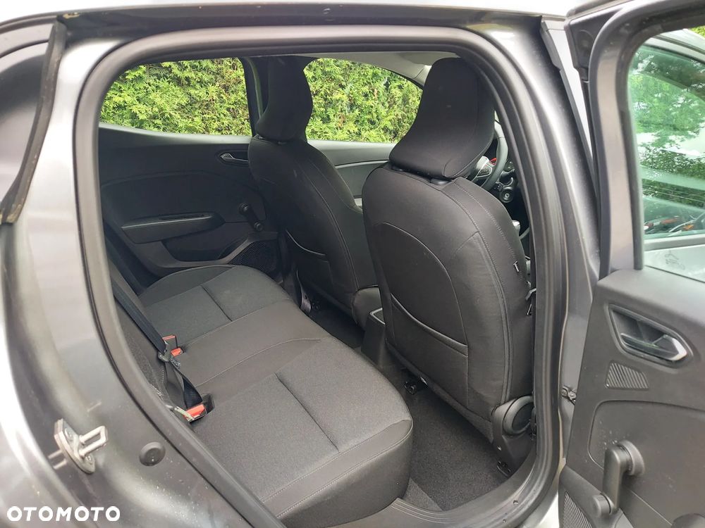 Renault Clio TCe 90 EVOLUTION - 6