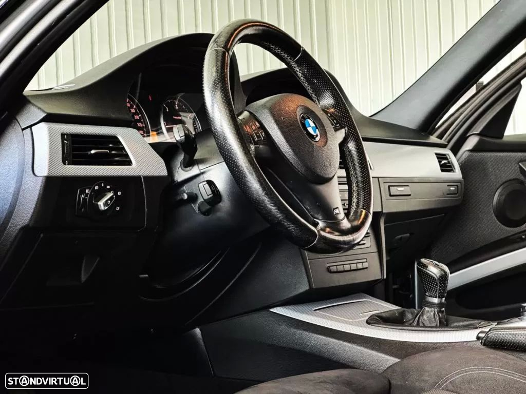 BMW 316 d Touring - 19