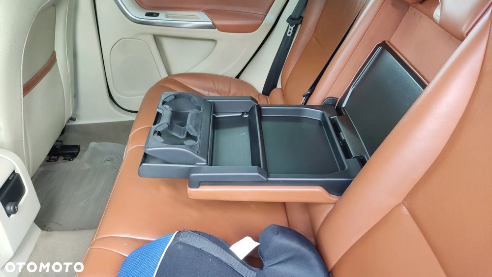Volvo V60 - 25