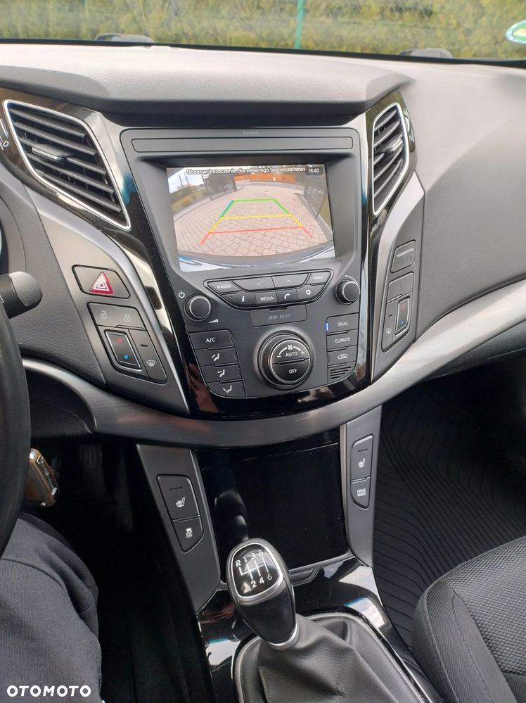 Hyundai i40 Kombi blue 1.7 CRDi Premium - 9