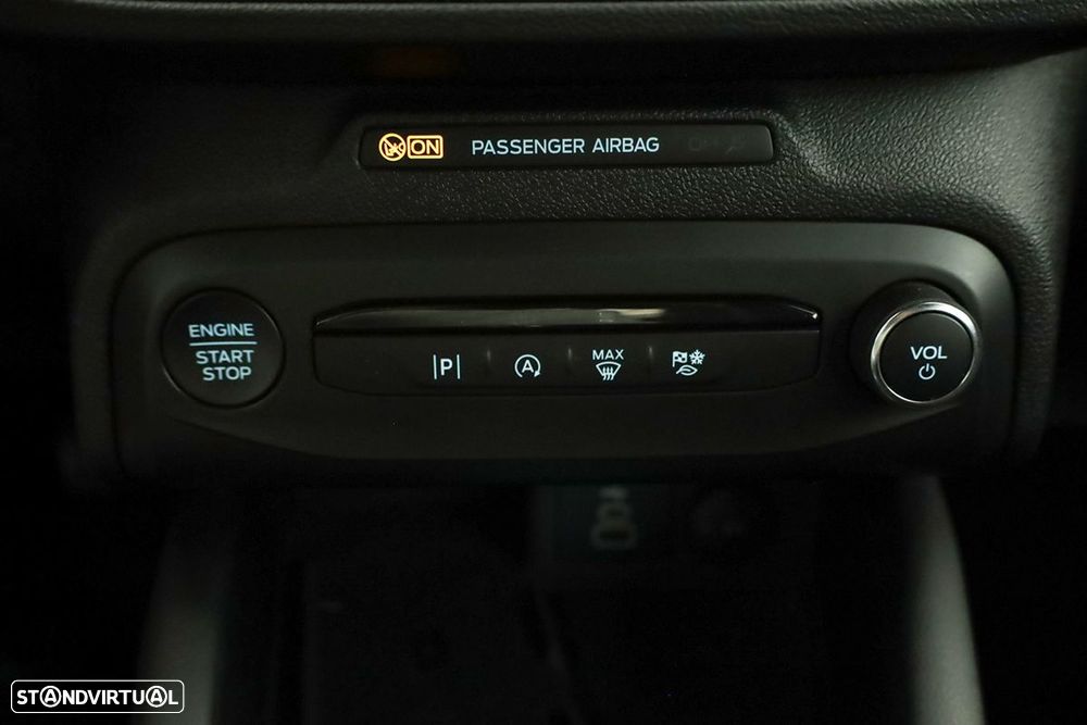 Ford Focus 1.0 EcoBoost MHEV ST-Line X - 13