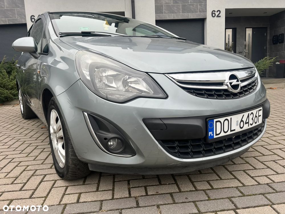Opel Corsa 1.2 16V Cosmo - 10