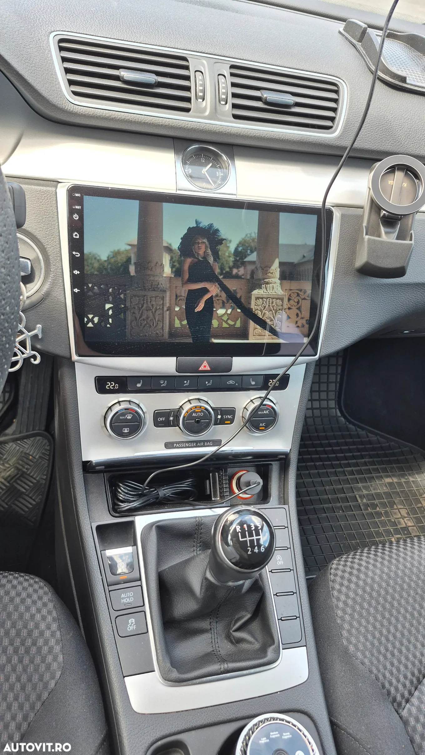 Volkswagen Passat Variant 1.6 TDI BlueMotion Technology Comfortline - 20