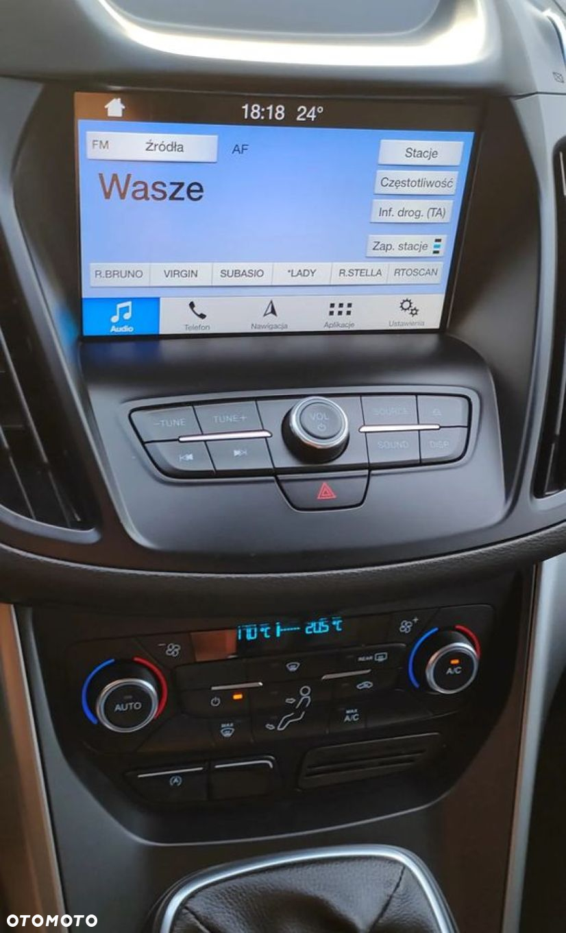 Ford Kuga - 22