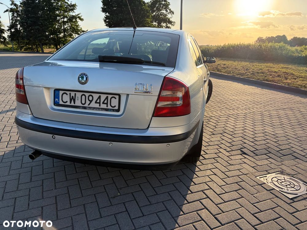 Skoda Octavia 1.6 Classic - 7