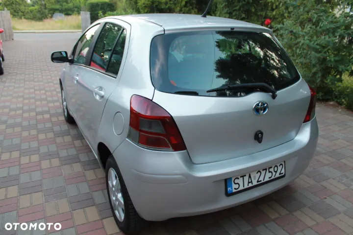 Toyota Yaris - 5