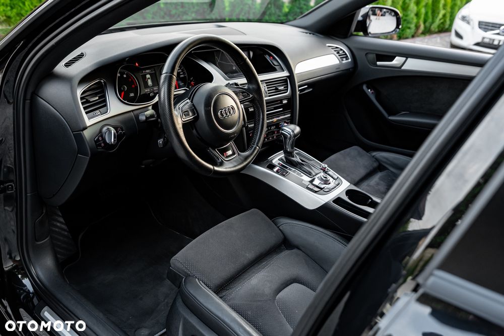 Audi A4 Avant 2.0 TFSI Quattro S tronic - 16