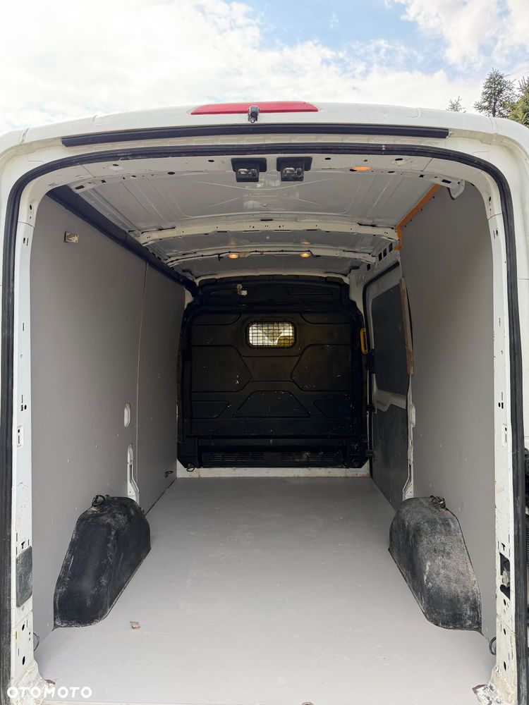 Ford Transit - 7