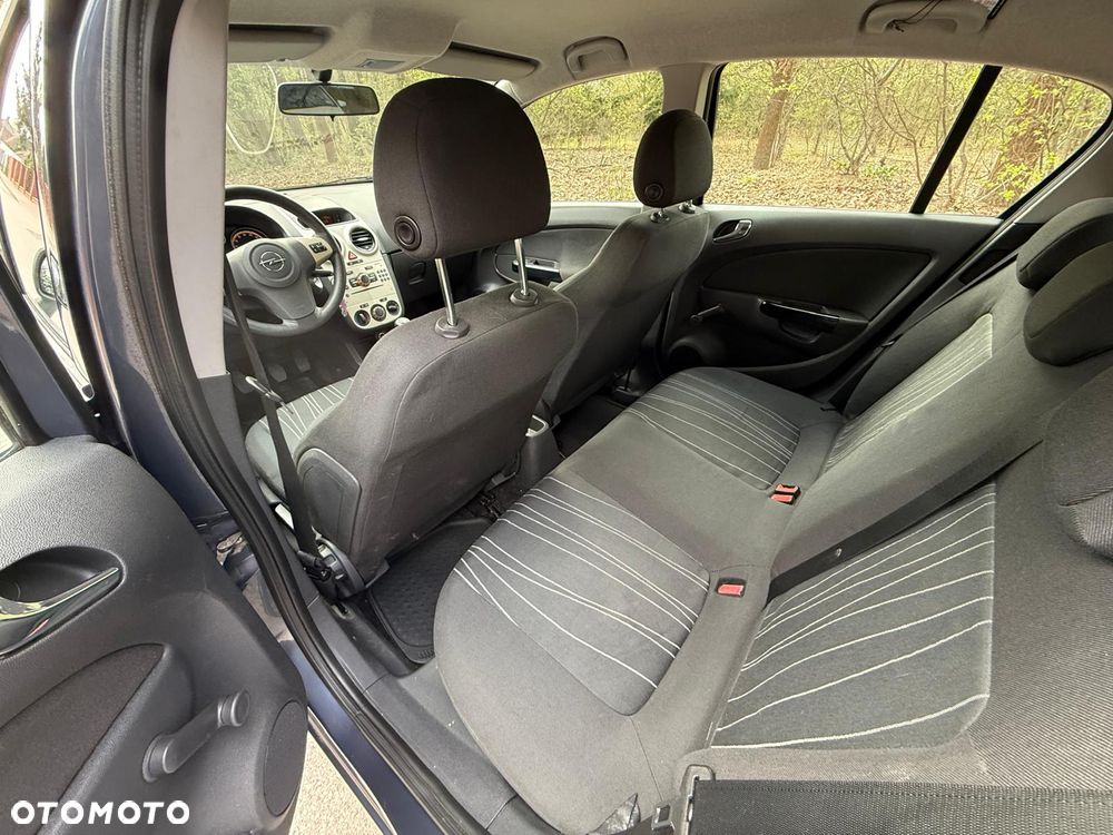 Opel Corsa - 9