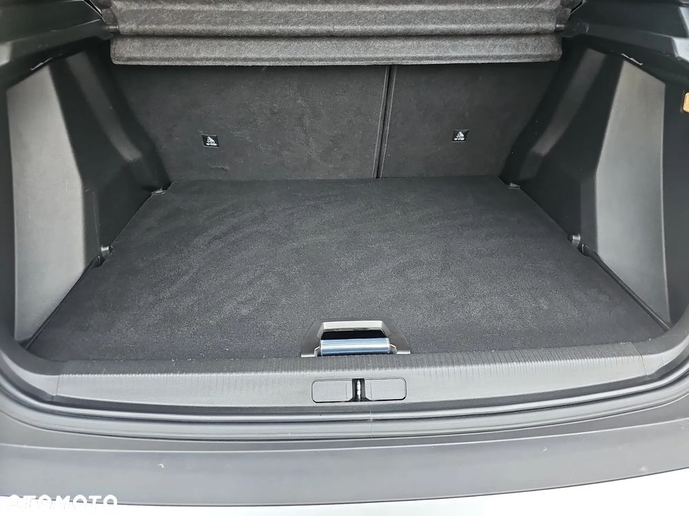 Peugeot 2008 1.2 PureTech Allure S&S EAT8 - 21