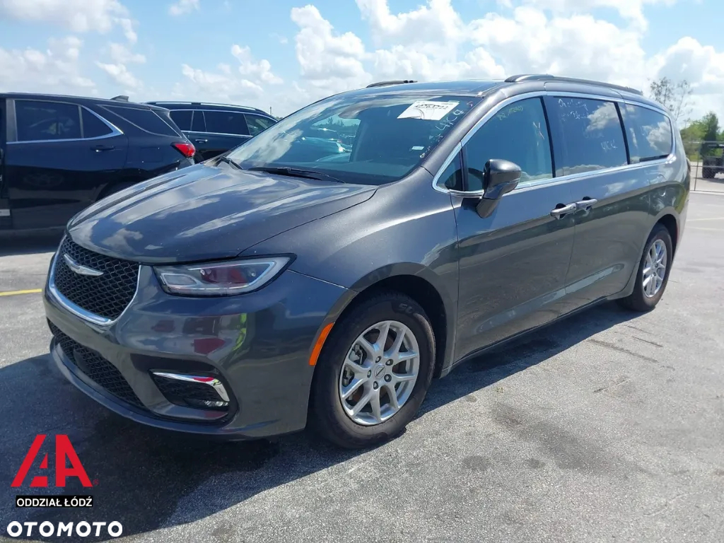 Chrysler Pacifica - 6