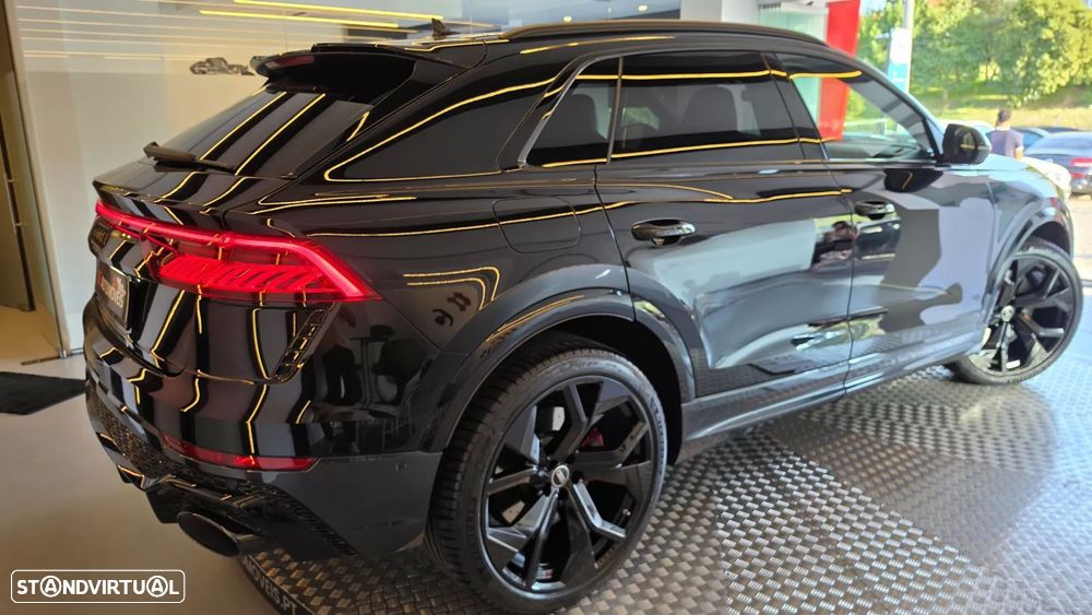 Audi RS Q8 4.0 TFSI quattro Tiptronic - 23