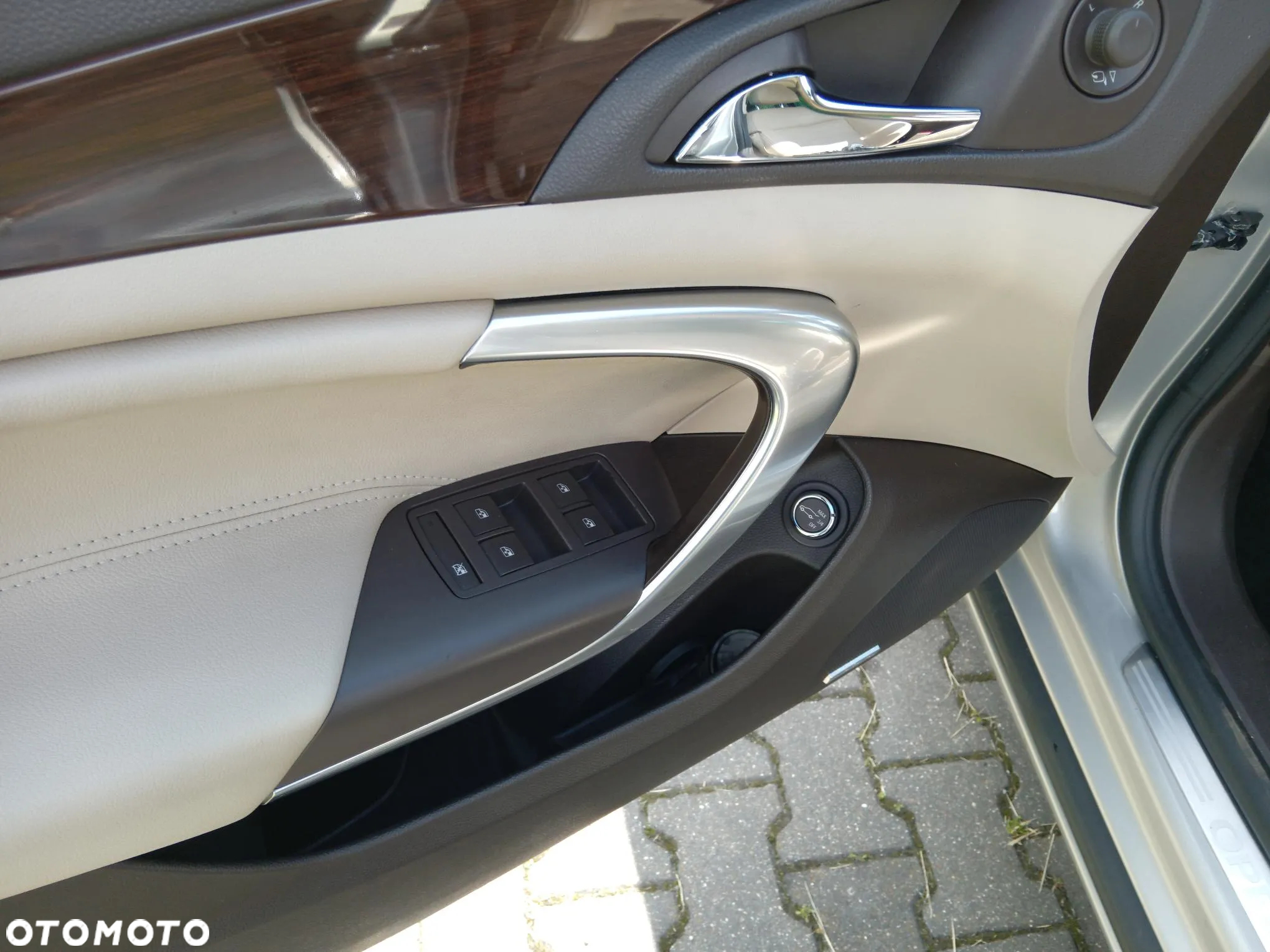 Opel Insignia 2.0 ECOTEC DI Turbo 4x4 Sports Tourer Edition - 13