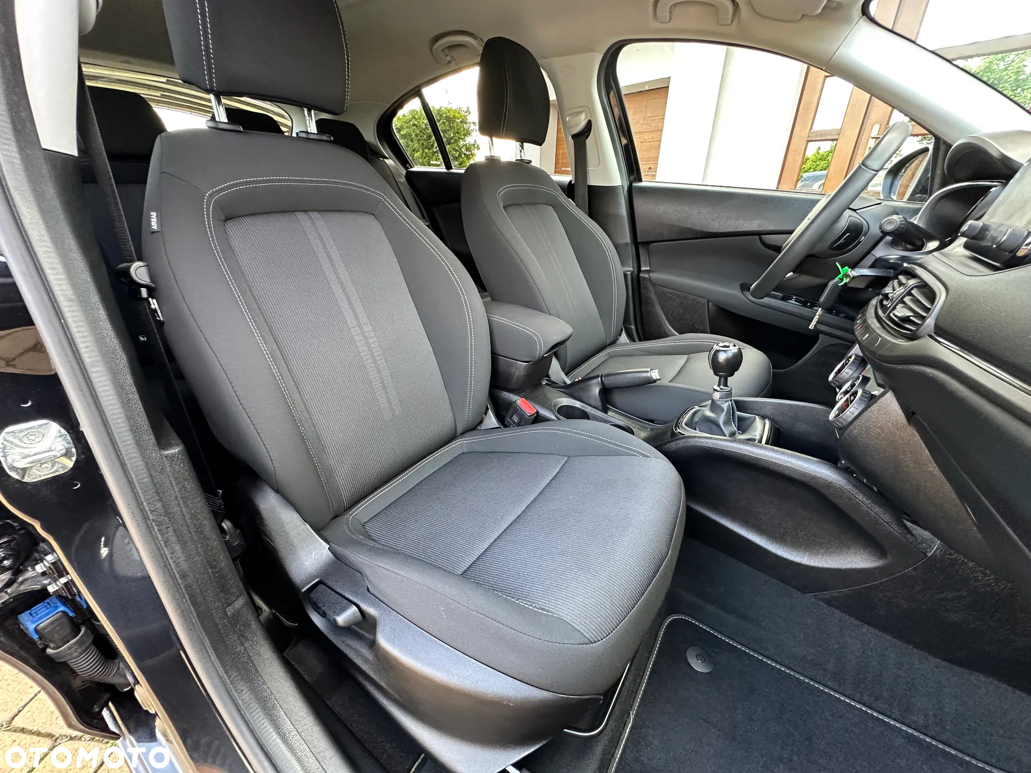 Fiat Tipo 1.4 T-Jet 16v Sport - 23