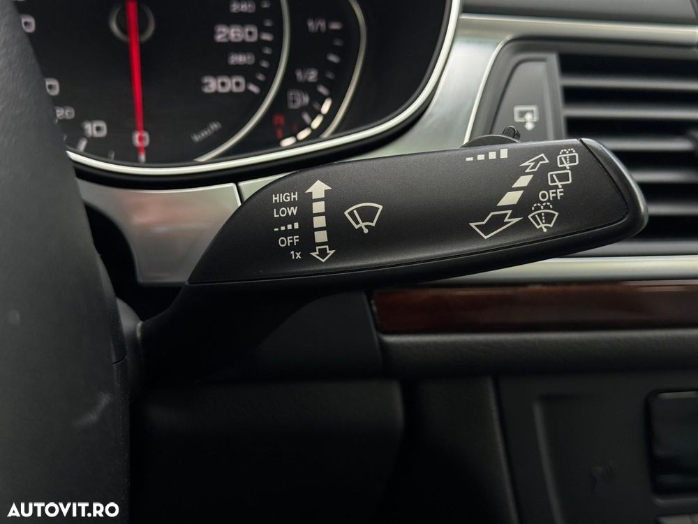 Audi A6 Allroad - 25