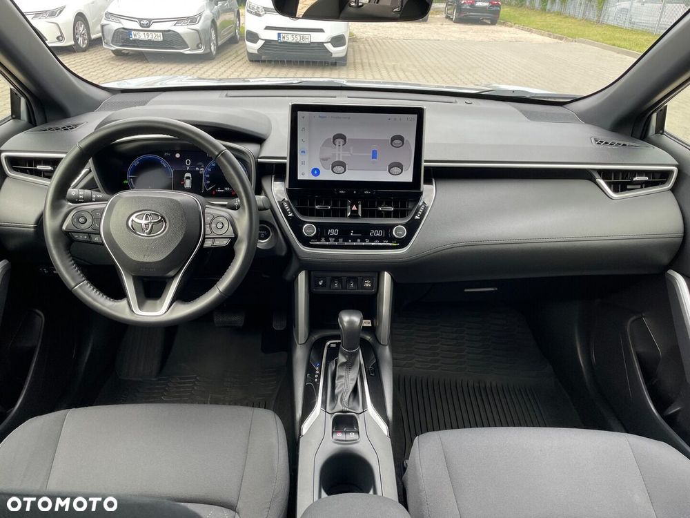 Toyota Corolla Cross - 9