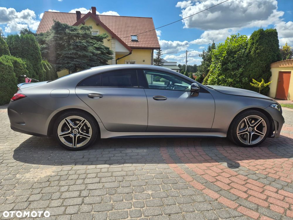 Mercedes-Benz CLS 300 d 4-Matic AMG - 6
