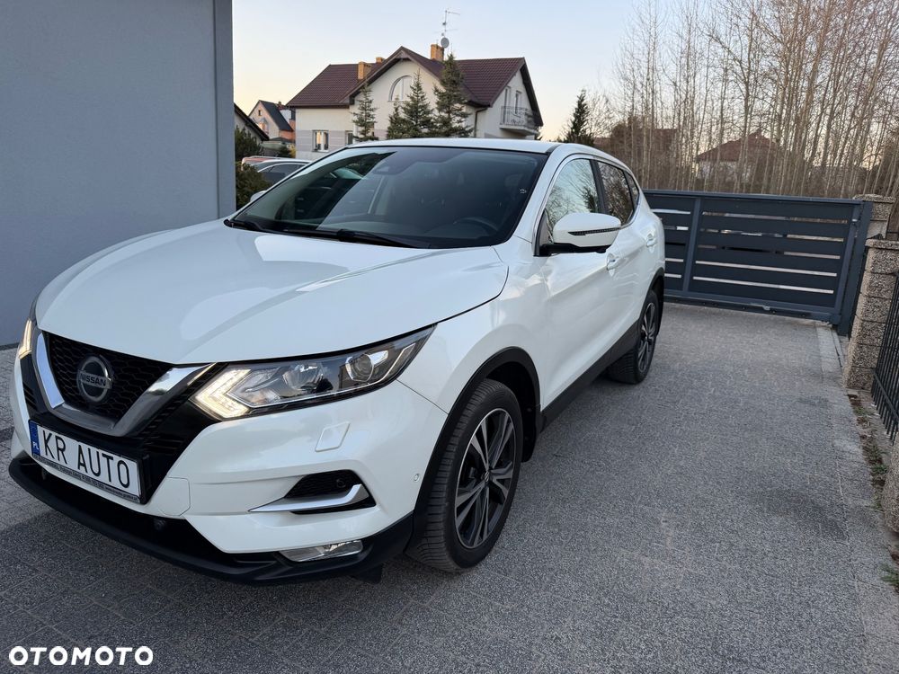 Nissan Qashqai 1.5 dCi N-Connecta - 2